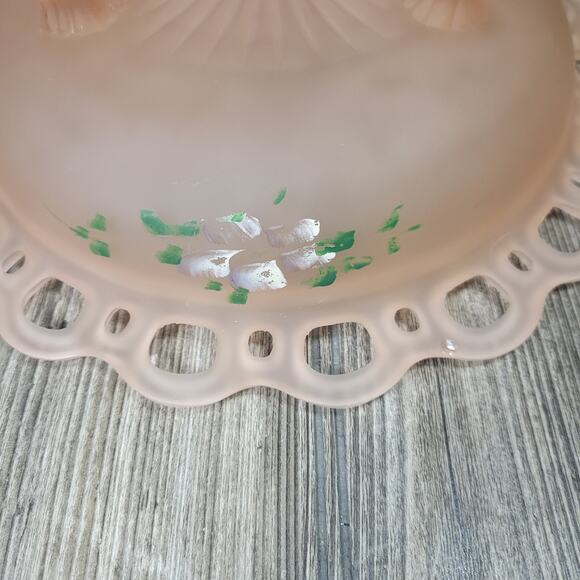 Vintage Lace Edge Bowl, Frosted Pink Floral Depression Glass Anchor Hocking - Picture 4 of 7